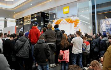 小米在波兰有专卖店吗,欧洲小米实体店被抢购