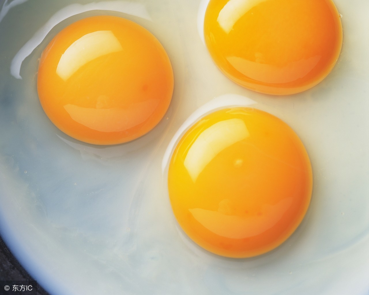 食用醋能祛除老年斑吗,鸡蛋加醋能去老年斑吗