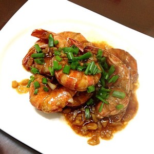 往虾里面加这个,挑食的孩子一下子吃了两碗米饭,一出锅就抢光