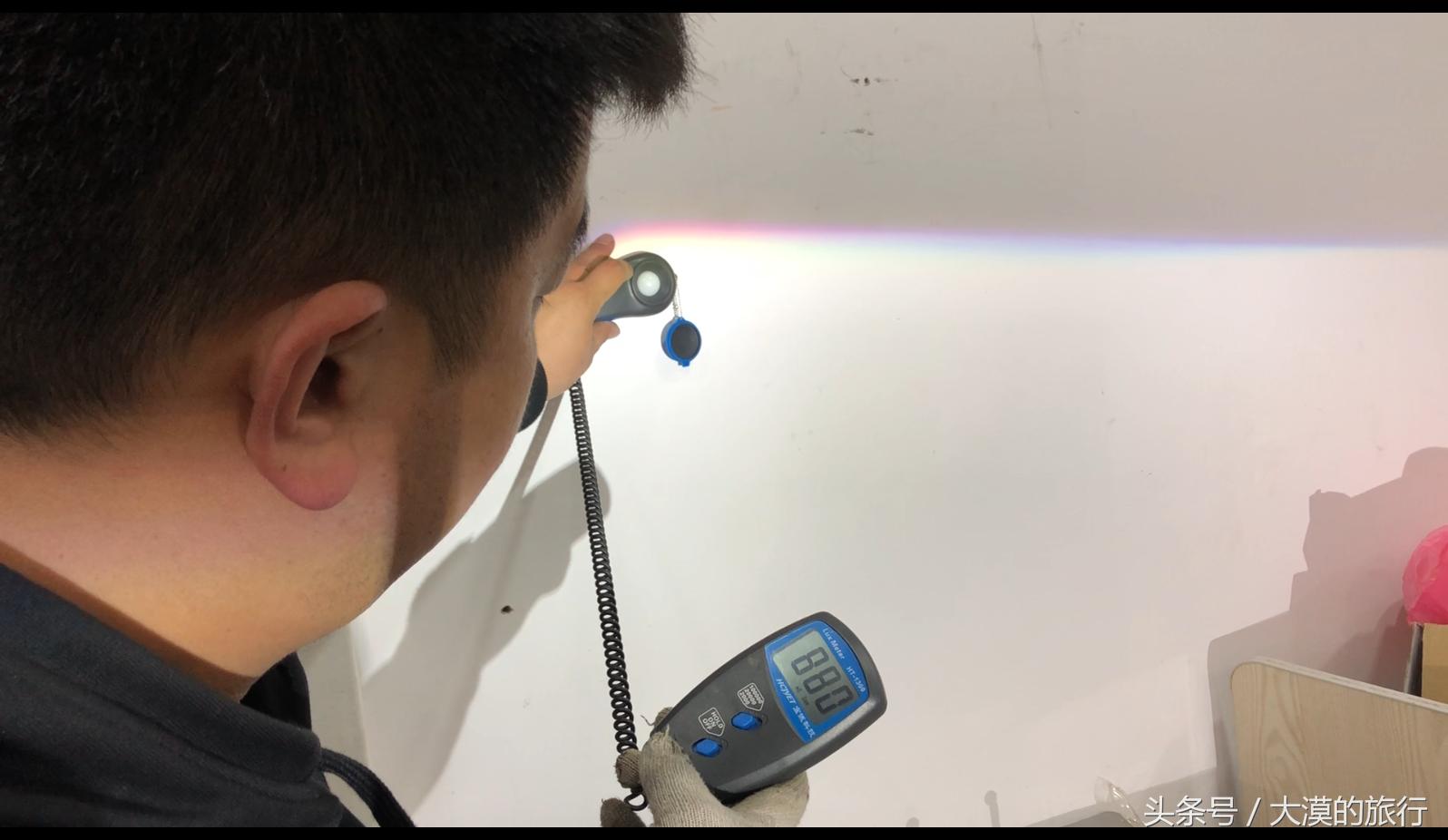 丰田坦途黄光灯,丰田坦途欧司朗激光大灯