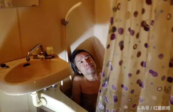 鏃ユ湰6骞翠笉宸ヤ綔鐨勮洶灞呮棌,鏃ユ湰12骞翠笉宸ヤ綔鐨勮洶灞呮棌