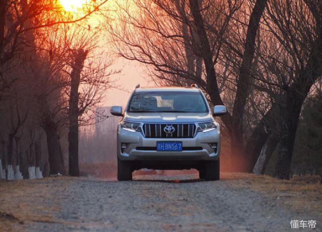 新款普拉多进口全时还是分时,新款国产普拉多四驱模式