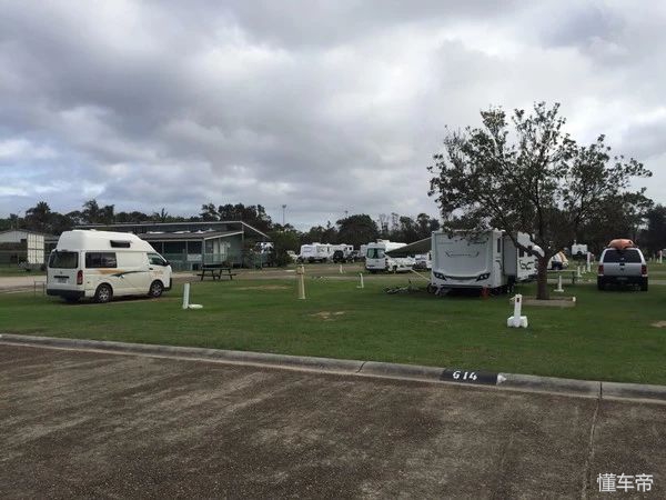 房车自驾游各国的真实生活,自驾环游世界的房车有多漂亮