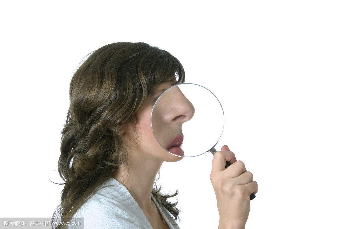 鼻子太大怎么变小,假鼻子真的能让鼻子变小吗