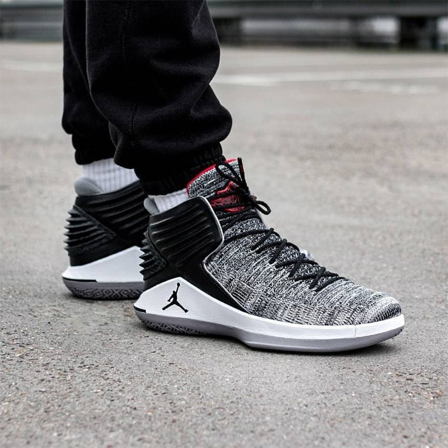 nike和adidas谁的脚感更舒服,耐克和阿迪鞋质量哪个更好