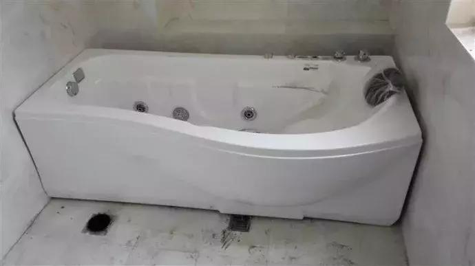 卫浴洁具集成吊顶安装,整体卫浴吊顶安装图