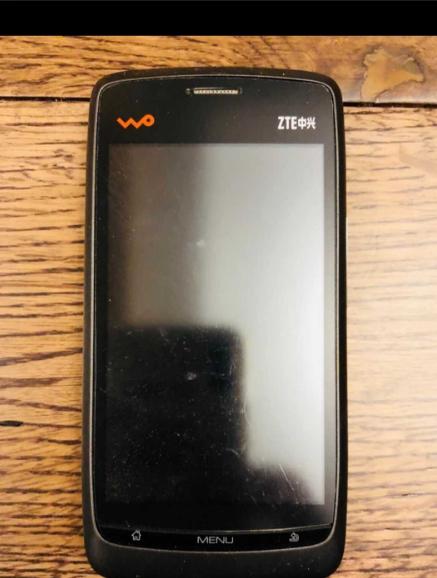 V880——当时性价比最高的国产手机，成为了大部分人首部安卓手机