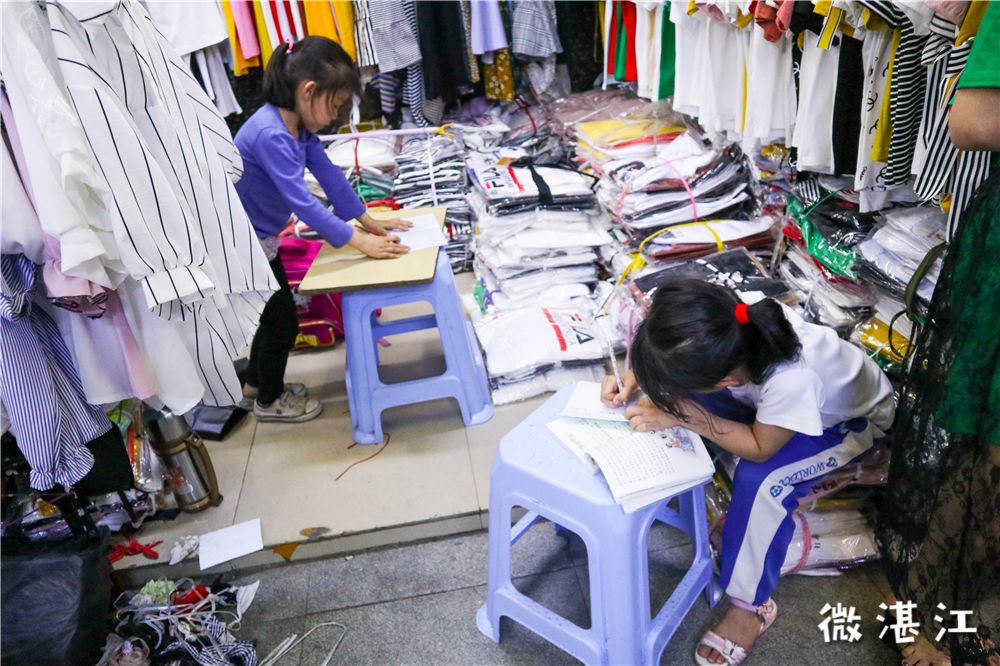 白云区火车站服装批发市场,长沙南站服装批发市场