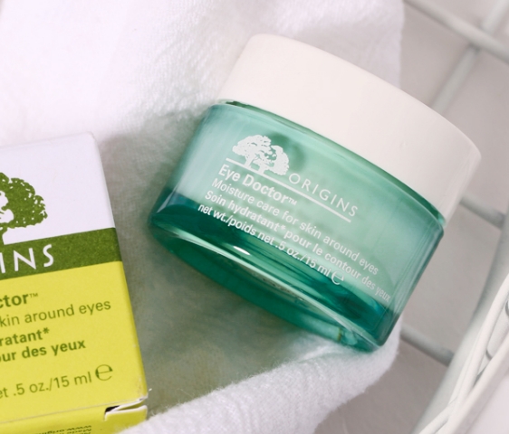 眼霜护肤小知识,眼霜护肤知识发朋友圈