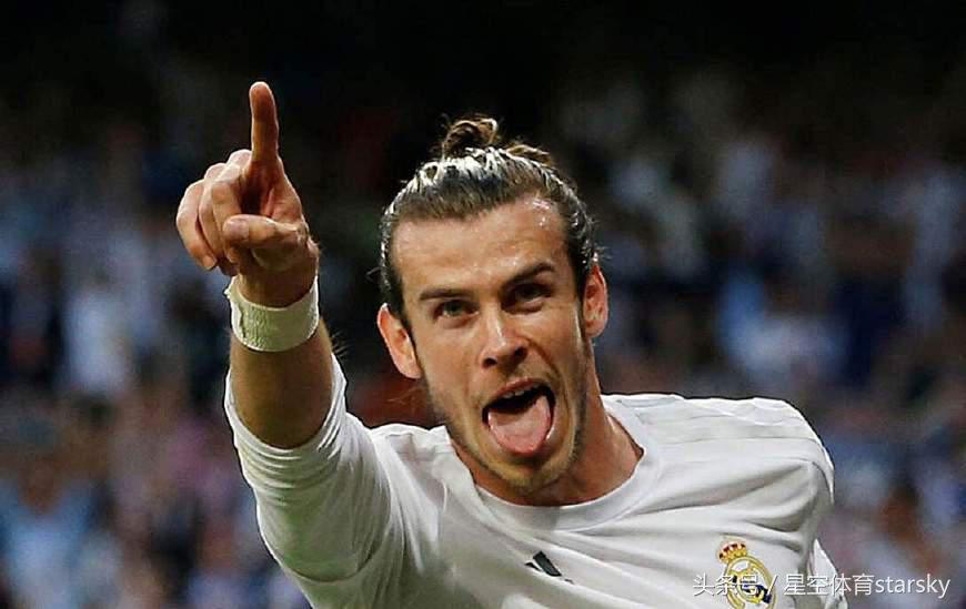 博尔特三连踢,博尔特冲出弯道