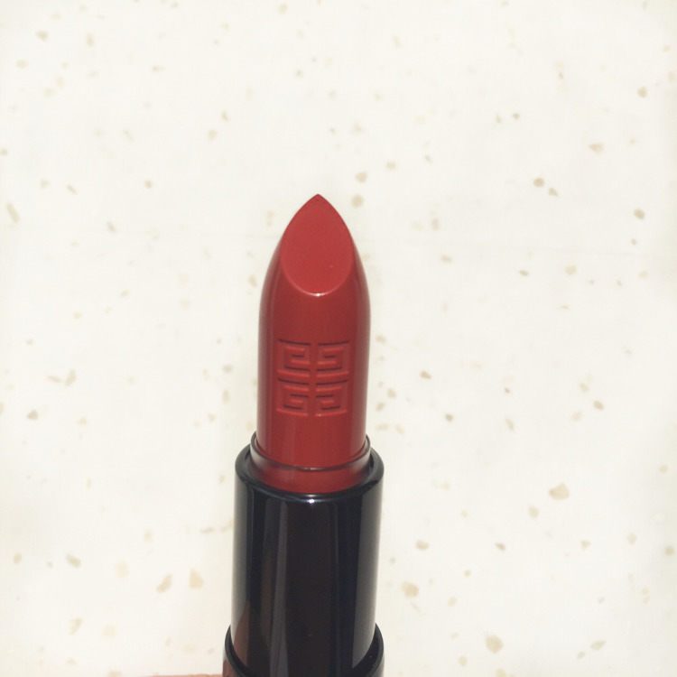 纪梵希n16和阿玛尼105对比试色,纪梵希n11和兰蔻196一样色吗