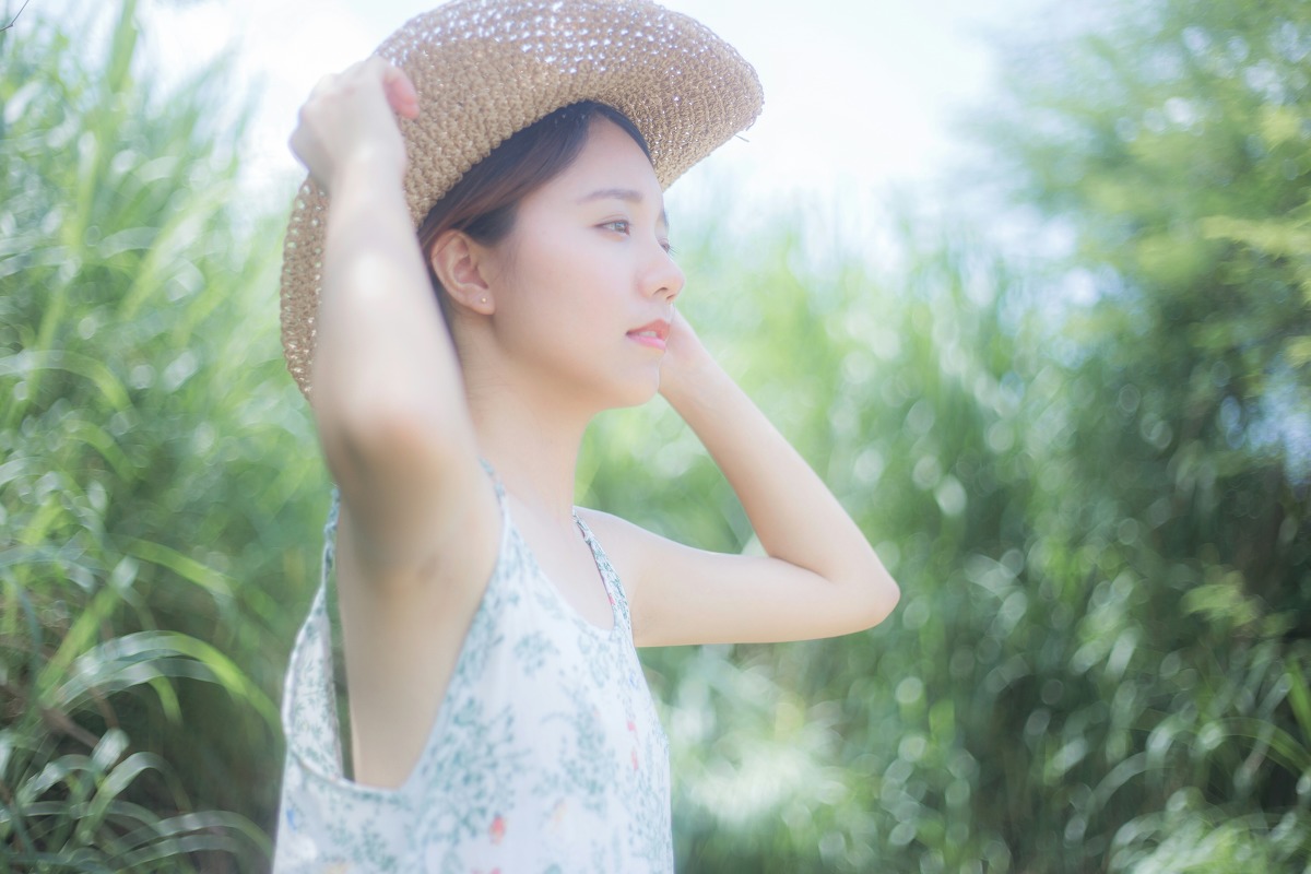 胸平胸小做什么动作才能变大,怎样让平胸变大的简单方法