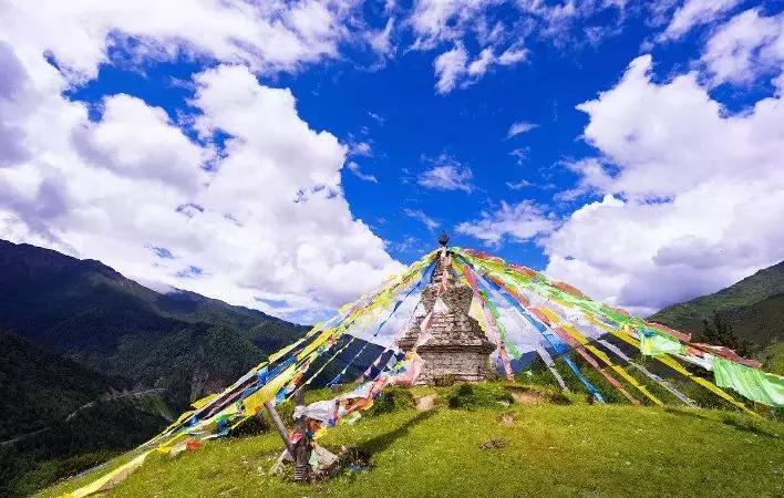 清明假期将至踏春赏花游成热门,清明假期去四姑娘山