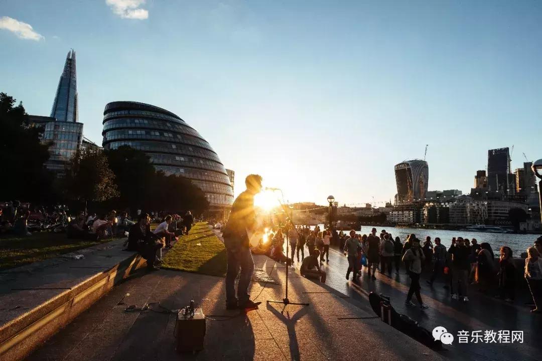 歌手必须懂的30条声乐指导（附声乐基础训练）