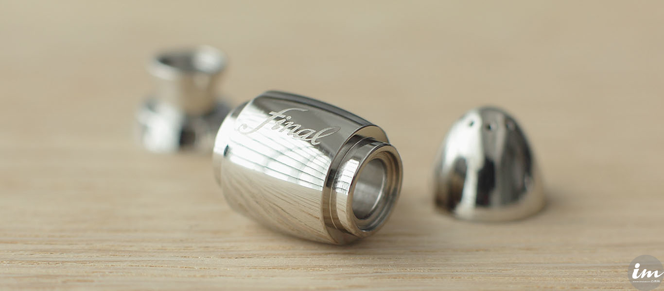 这条8000的小耳塞不能碰！有毒