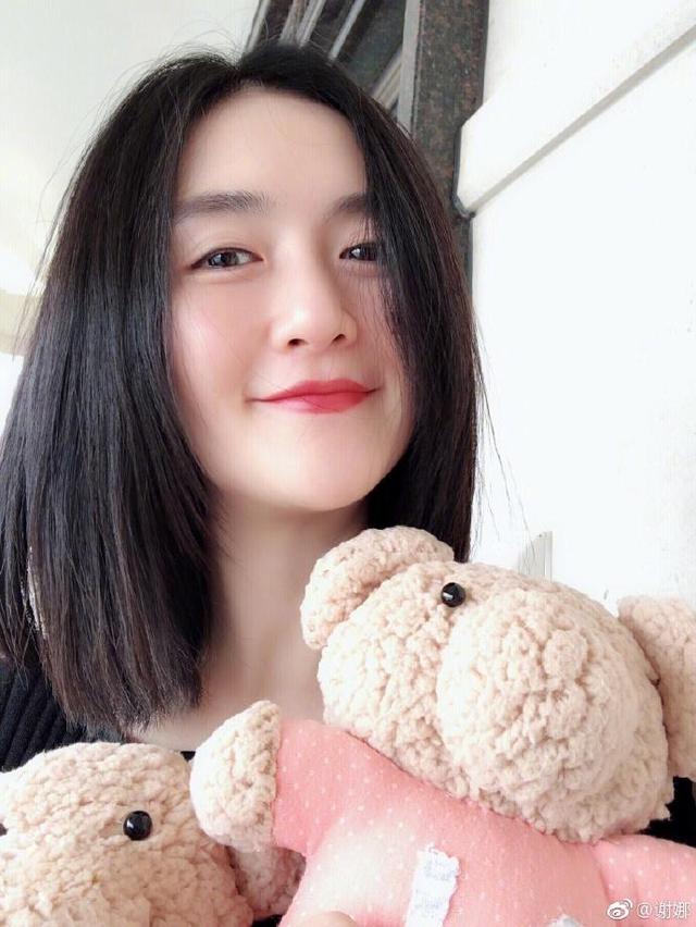 谢娜微博粉丝量破亿,谢娜微博粉丝破亿第一人