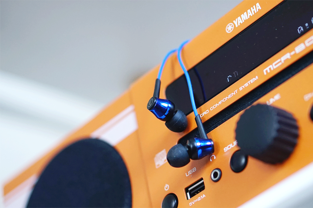 铁三角ckr35bt,铁三角sr5bt耳机评测