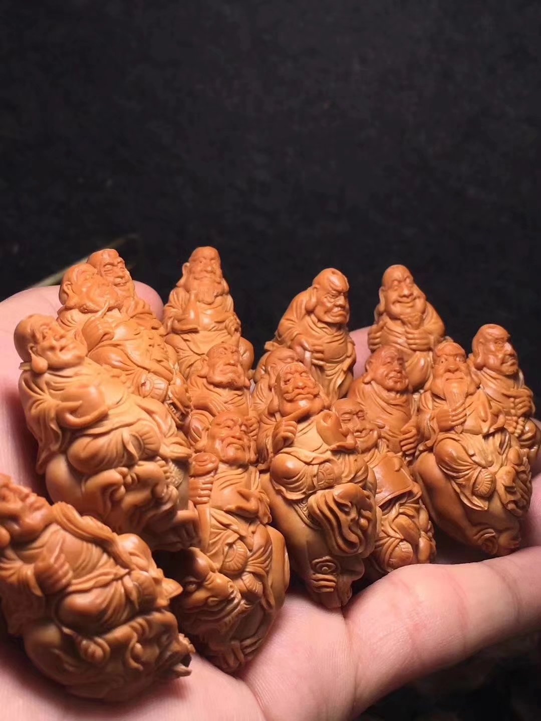 500元左右的橄榄核手串好不好,500元的黄金和600元一克黄金区别