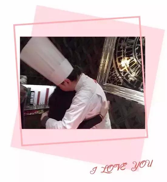 如果这样跟你求婚你会接受吗,他是用什么方式跟你表白的