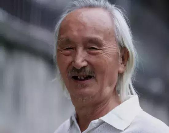 空巢老人现状养老之痛,94岁空巢老人现状