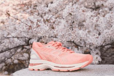 有哪些是樱花配色的跑鞋,夏季樱花粉跑鞋推荐