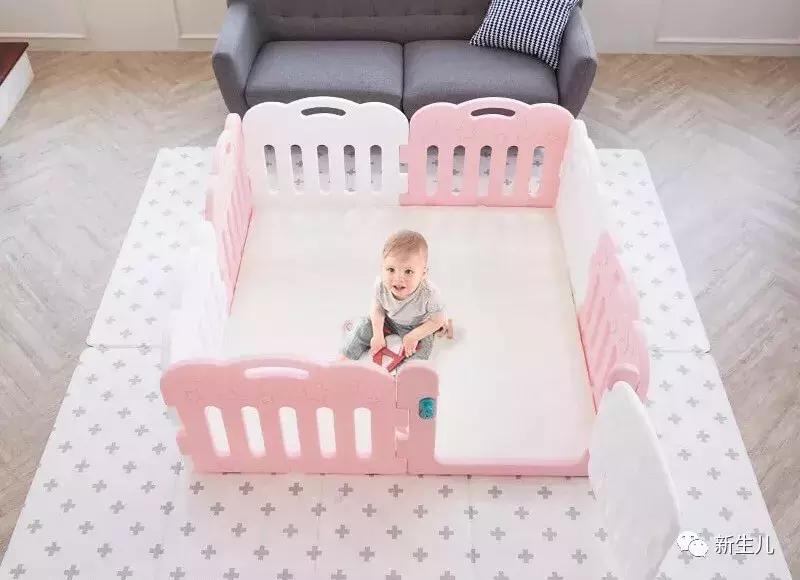 新生儿：宝宝从床上掉下去了怎么办？怎样避免婴儿坠床？