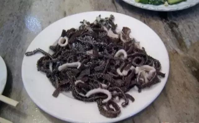 火碱泡牛百叶有什么作用,牛百叶可以用火碱泡水喝吗