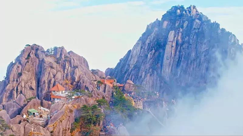 黄山的简历,作家黄山的简历