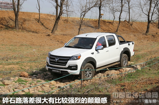 体验越野车的感受,福田拓陆者e5的优缺点