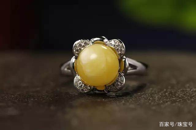 翡翠手镯断了怎么补救,玉手镯断了怎么补救最好