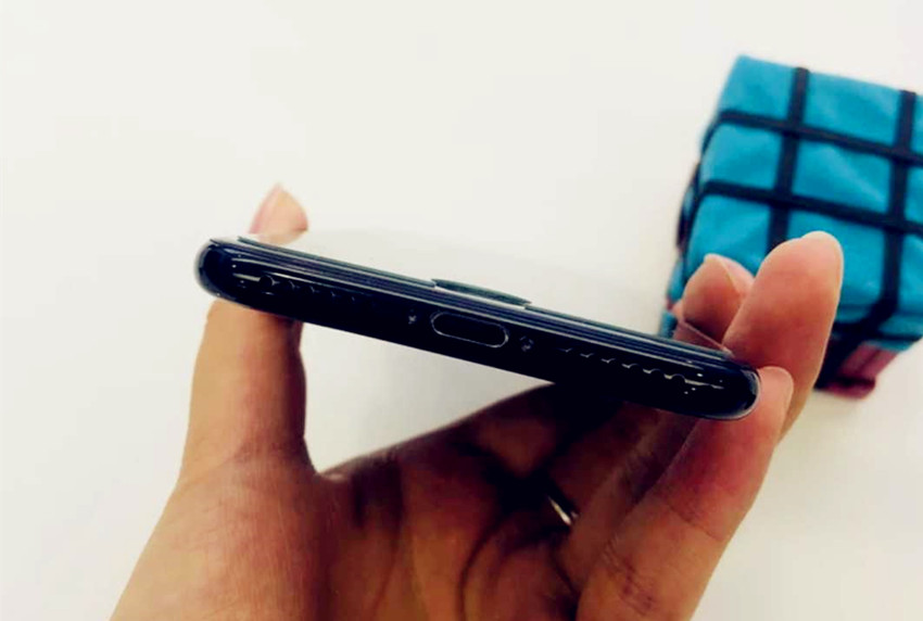 美版苹果7现在还能买到全新的吗,美版苹果7值不值得购买