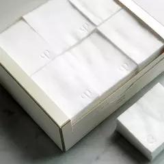 化妆棉不会把爽肤水吸走吗,怎么说化妆棉好用与不好用