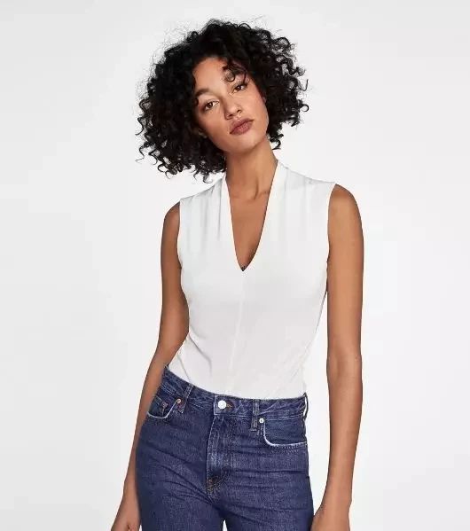 头大脸大适合什么发型女士,脸大的人适合什么样的发型