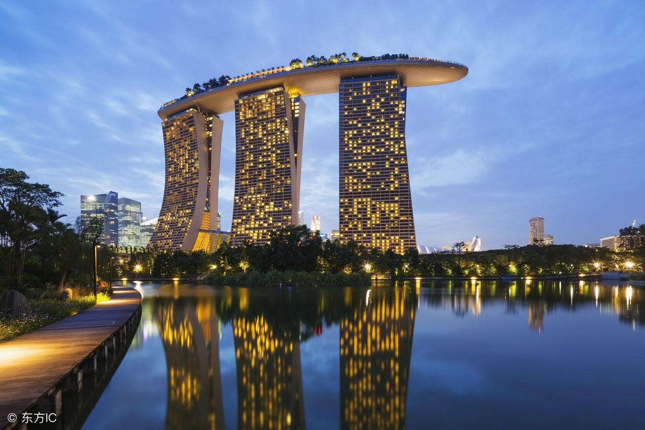 如何处理酒店前台员工之间的矛盾,酒店管理人不尊重员工天天找事