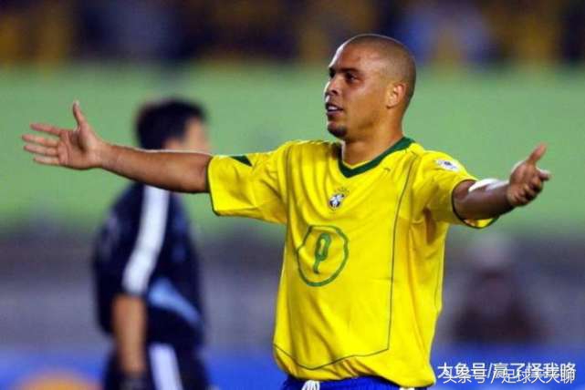 足球十大最恐怖的过人,公认十大可怕进球