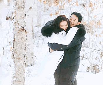 这部豆瓣9分灵感来源于宋仲基和宋慧乔恋情的韩剧，要了解下吗？