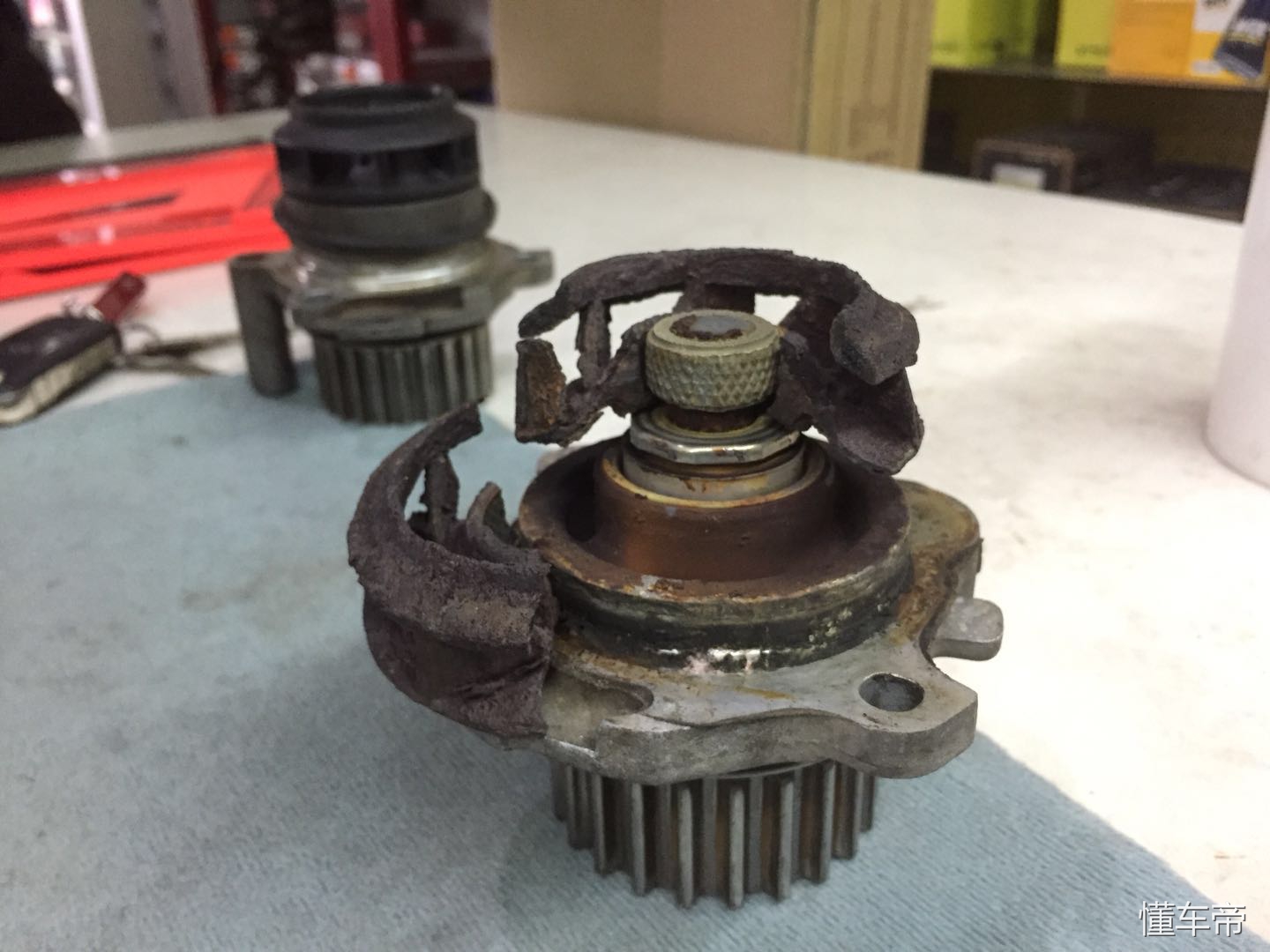 老款宝来水温高水泵问题,老宝来发动机高温