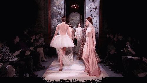 胸大胖的人怎么穿出高级感,个矮胸大怎么穿出高级感