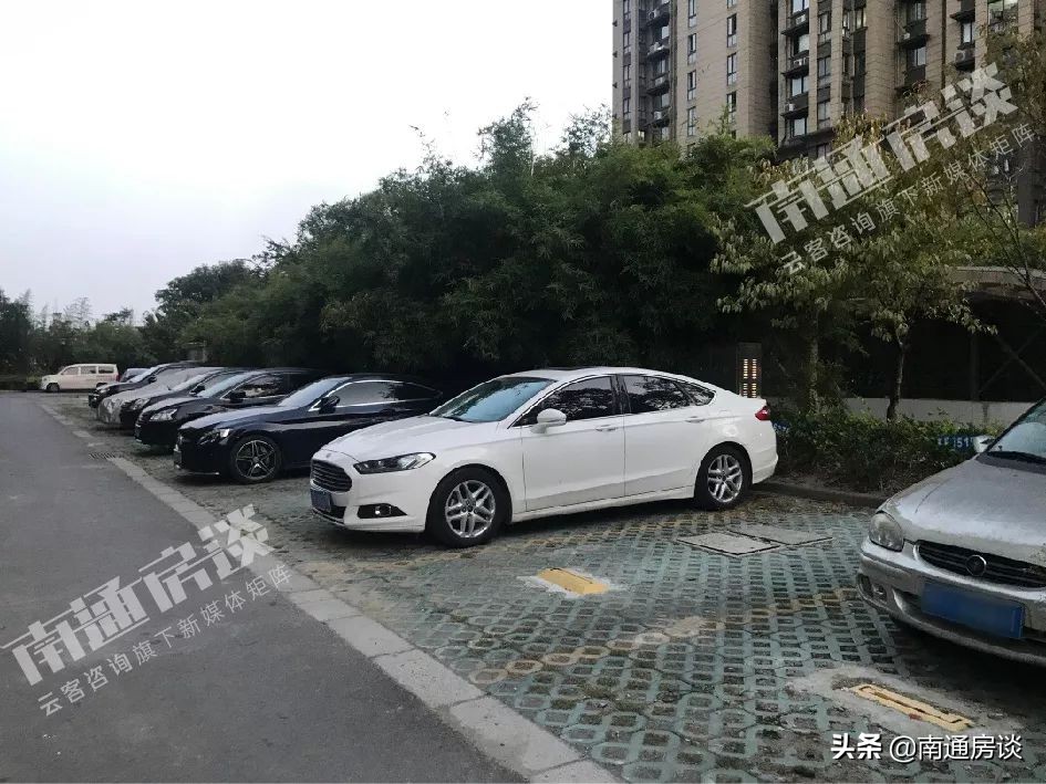 学士府与紫东花苑哪个好,学士府安置房价格