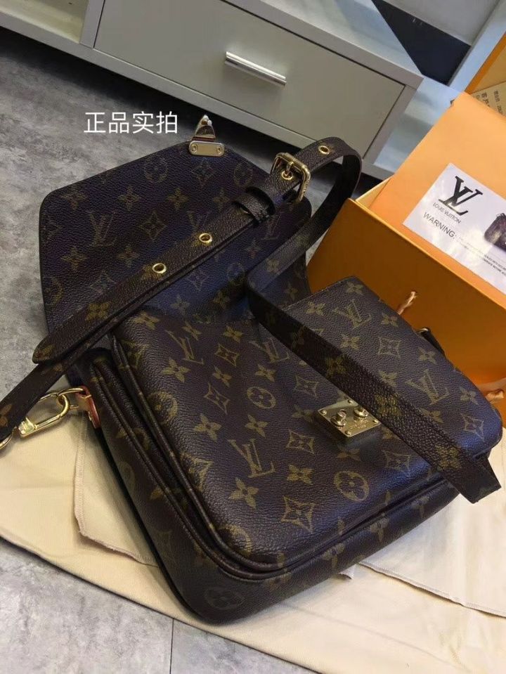 lv导购说包分辨不出真假,lv包包鉴定师直言