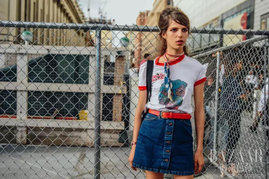 腿粗胯宽半身裙不好看,腿粗胯宽腿不直练什么动作