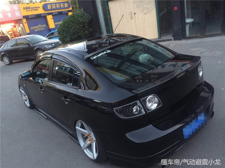 马自达3星驰改装方向盘,马自达3星驰改装件