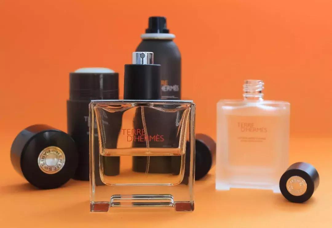 喷了妹子抱着不想放的10大男性香水