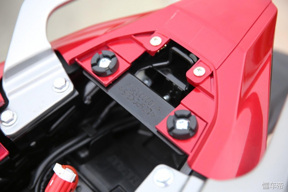 豪爵dr160过弯,豪爵dr160长距离测试