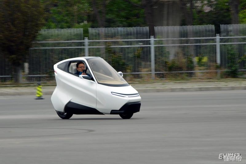 最炫酷科技的两轮电动车推荐,体验感极强的电动车