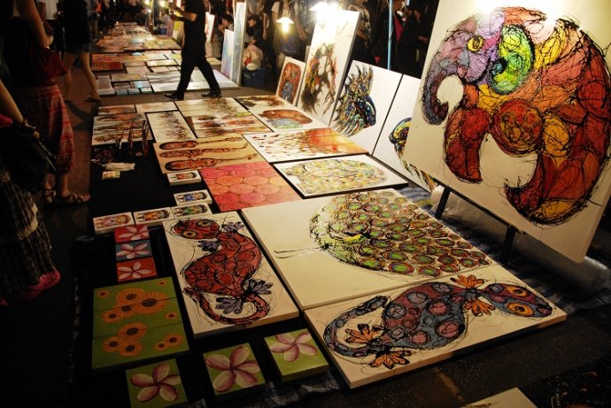 清迈星期日最大的夜市,清迈最大的露天夜市