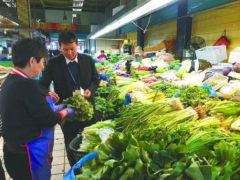 苏州“买菜哥”登上《欢乐中国人》为“家人”买菜20年绕地球半圈