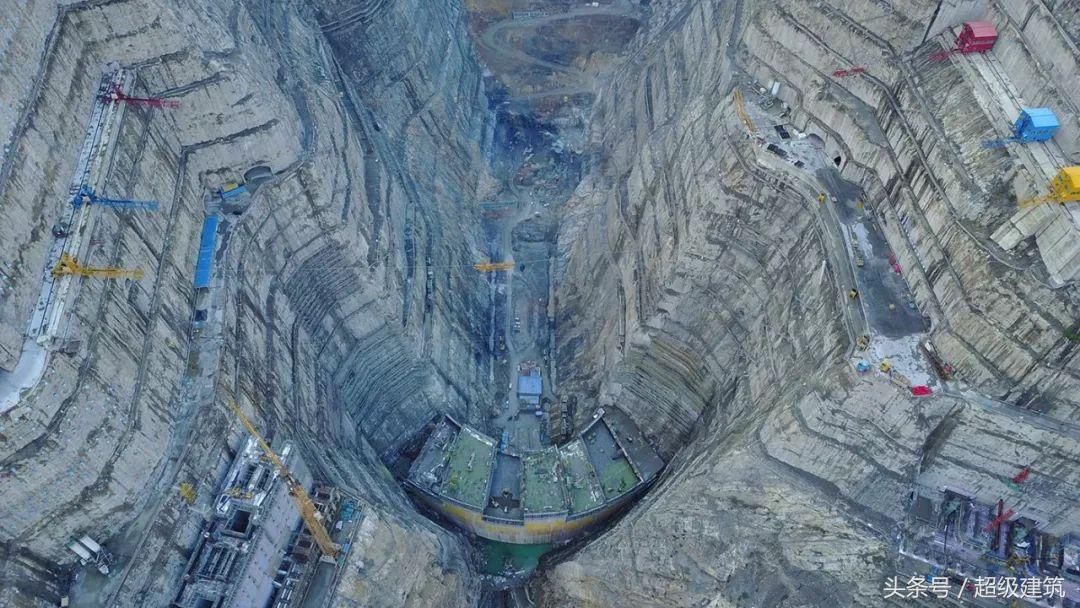 乌东德水电站洞室群,乌东德大坝