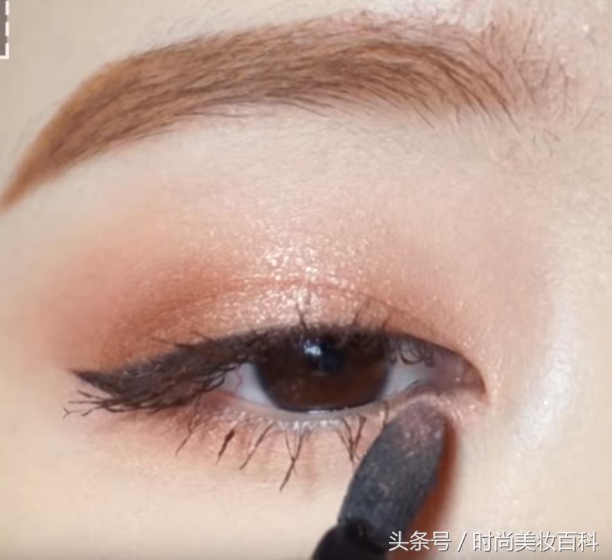 单眼皮肿眼泡清爽眼妆教程,初学者单眼皮小眼睛清爽眼妆