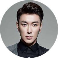 平价好用的粉底喷雾,粉底清透版100